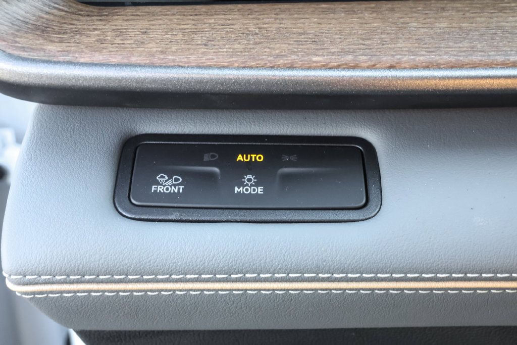 New 2027 Volkswagen Atlas SEL R-Line AWD/4WD image 25