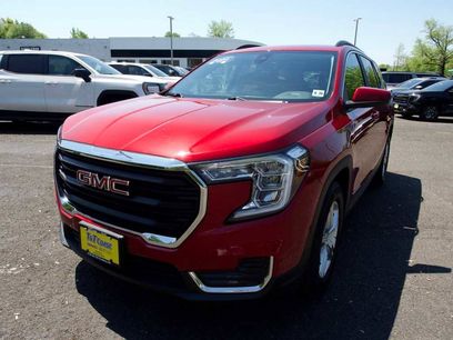Certified 2023 GMC Terrain SLE w/ Driver Convenience Package