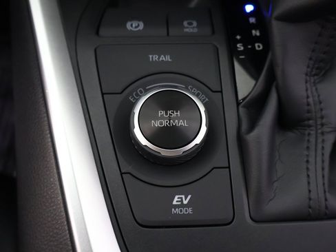 Used 2025 Toyota RAV4 XLE Premium w/ Weather Package image 51