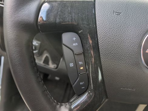 Used 2024 Chevrolet Express 2500 Extended image 18