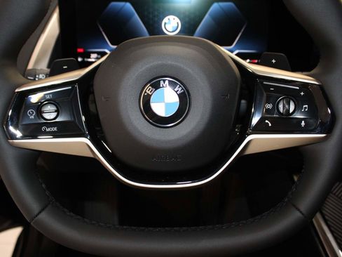 Used 2025 BMW X3 xDrive30i image 21