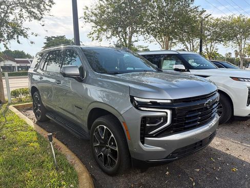 Used 2025 Chevrolet Tahoe RST w/ Comfort Package RWD image 3