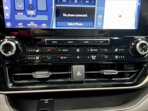 Used 2022 Toyota Highlander Limited image 33