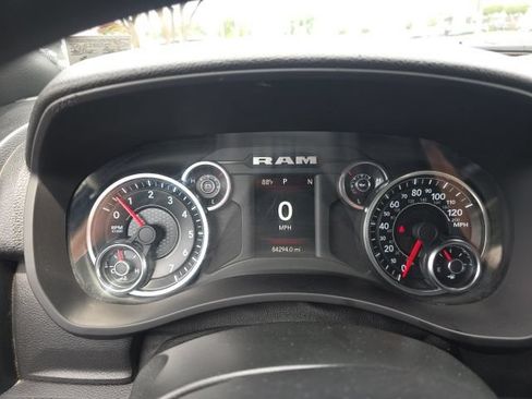 Used 2022 RAM 2500 Big Horn AWD/4WD image 5