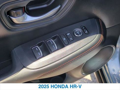 Used 2025 Honda HR-V Sport image 13