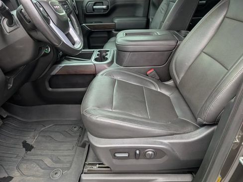 Used 2019 GMC Sierra 1500 SLT w/ SLT Premium Package AWD/4WD image 14