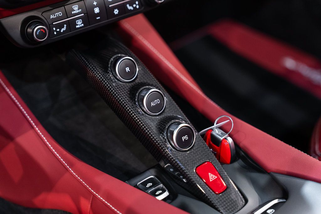 Used 2022 Ferrari Portofino M RWD image 44