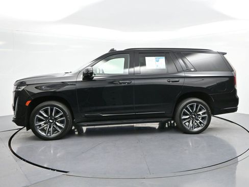 Used 2023 Cadillac Escalade Sport AWD/4WD image 4