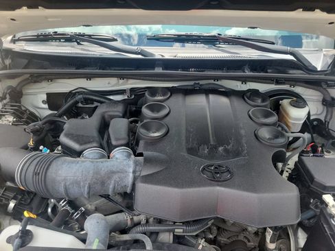 Used 2017 Toyota 4Runner SR5 Premium RWD image 34