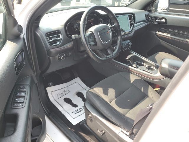 Used 2025 Dodge Durango GT AWD/4WD image 12