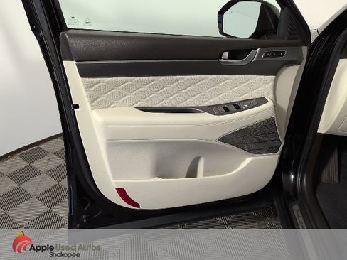 Used 2020 Hyundai Palisade Limited image 12