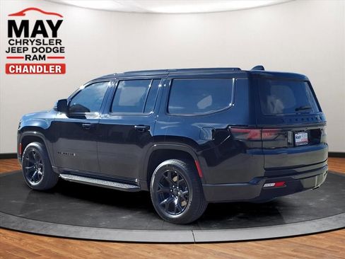 New 2025 Jeep Wagoneer Series II AWD/4WD image 3