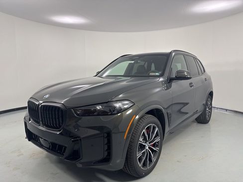 New 2026 BMW X5 xDrive40i w/ M Sport Package image 3