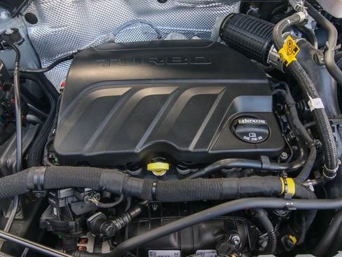 Used 2023 Buick Encore GX Select w/ Safety Package II image 28