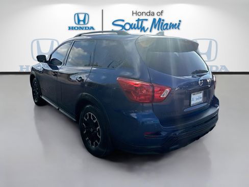 Used 2019 Nissan Pathfinder SL w/ Rock Creek Edition FWD image 5
