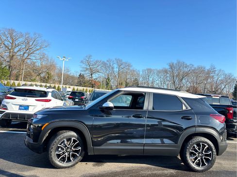 Certified 2023 Chevrolet TrailBlazer ACTIV w/ Convenience Package image 6