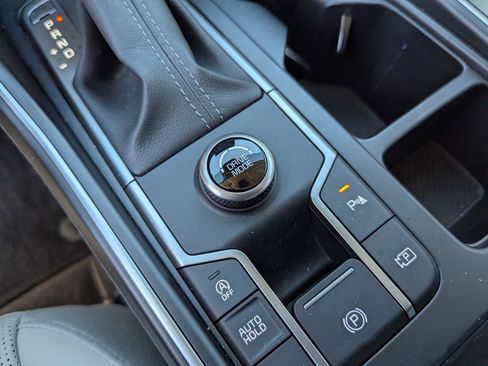 Certified 2025 Kia Sorento S image 23