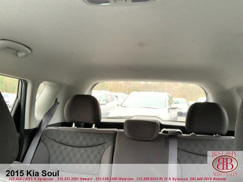 Used 2015 Kia Soul image 11