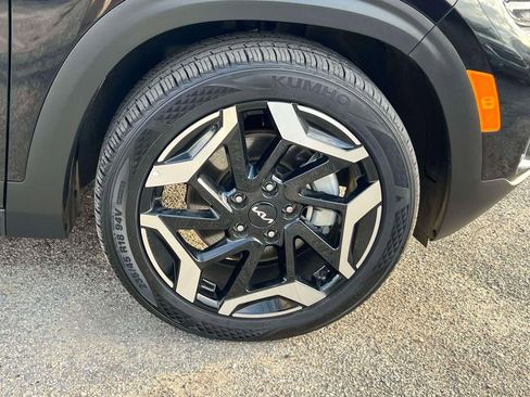 Used 2025 Kia Seltos SX image 8