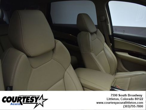 Used 2020 Acura MDX SH-AWD image 29