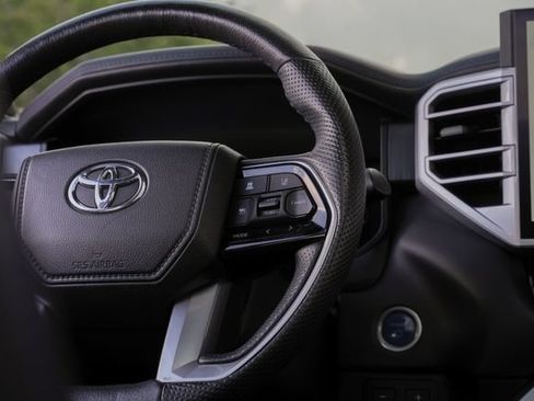 Used 2023 Toyota Sequoia Platinum AWD/4WD image 48