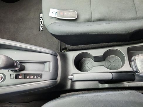 Used 2025 Nissan Kicks Play S FWD image 31
