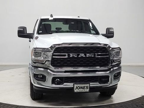 Used 2024 RAM 2500 Big Horn AWD/4WD image 2