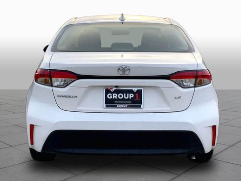 Used 2024 Toyota Corolla LE image 5