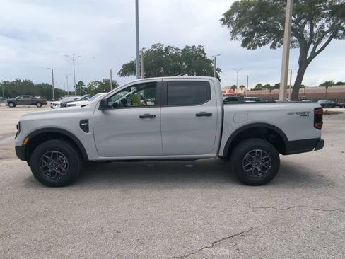 New 2026 Ford Ranger XLT w/ Equipment Group 301A High AWD/4WD image 8
