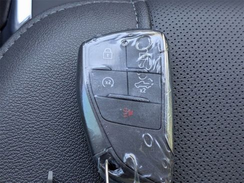 New 2026 GMC Sierra 1500 SLT w/ SLT Premium Plus Package image 31