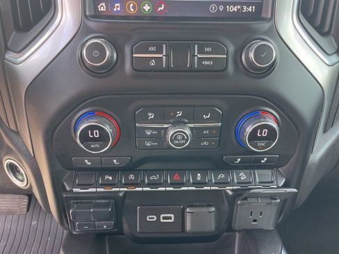 Used 2021 Chevrolet Silverado 1500 LT Trail Boss w/ Convenience Package II image 31