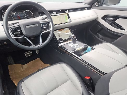 Used 2023 Land Rover Range Rover Evoque R-Dynamic SE AWD/4WD image 11
