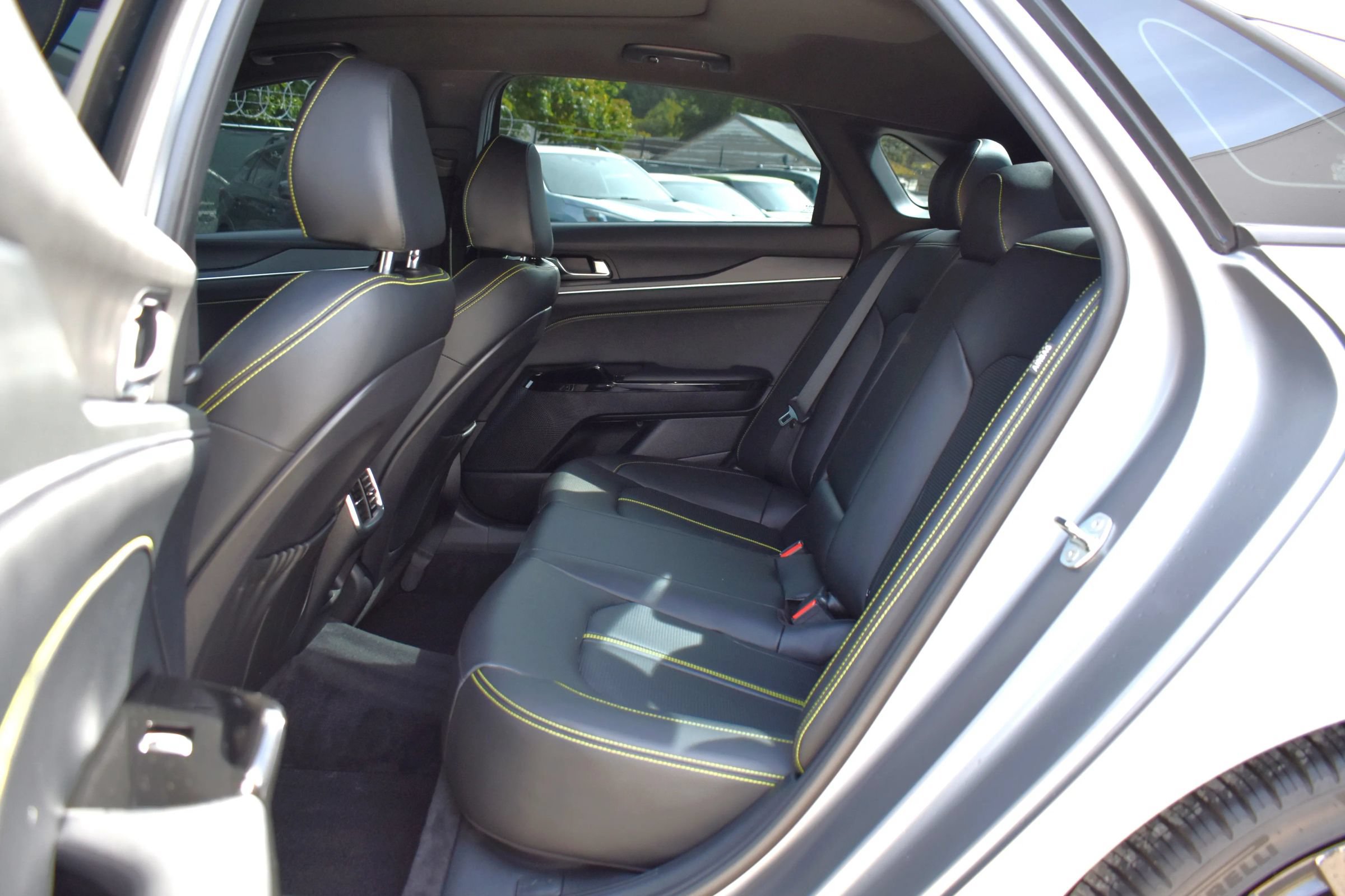 Used 2025 Kia K5 GT w/ GT1 Package FWD image 30