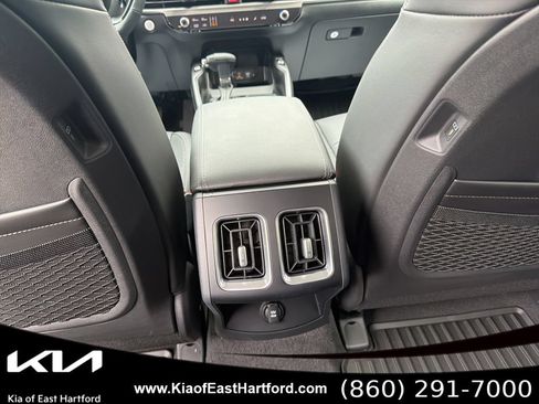 New 2026 Kia Sorento S AWD/4WD image 22