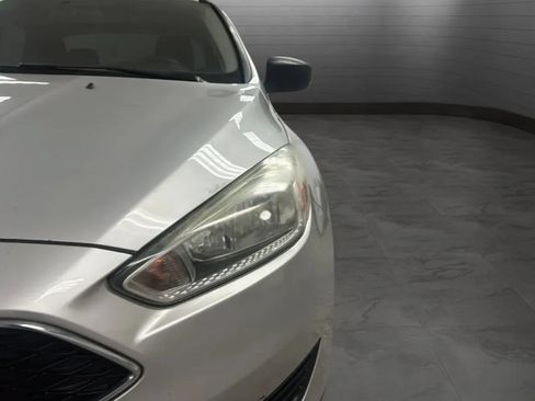 Used 2016 Ford Focus S FWD image 29