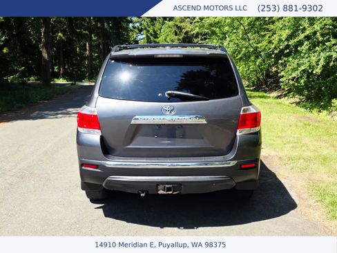 Used 2013 Toyota Highlander Limited FWD image 4