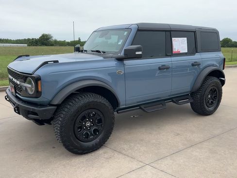 Used 2024 Ford Bronco Wildtrak AWD/4WD image 5