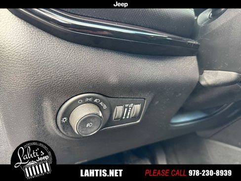 Certified 2022 Jeep Compass Altitude image 30
