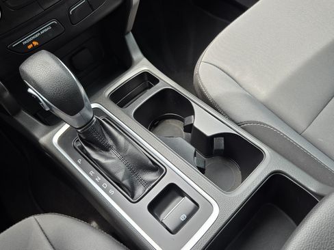 Certified 2018 Ford Escape S FWD image 15