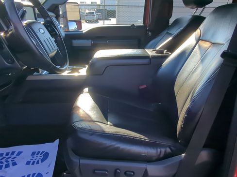 Used 2015 Ford F250 Lariat w/ Lariat Ultimate Package image 15