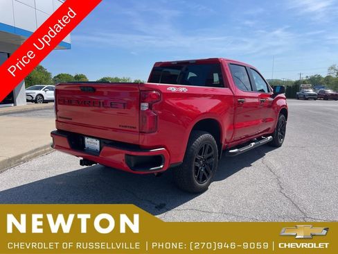 Used 2024 Chevrolet Silverado 1500 Custom w/ Turbomax Blackout Package AWD/4WD image 45