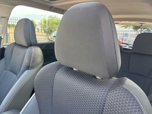 Used 2023 Subaru Forester Premium AWD/4WD image 9