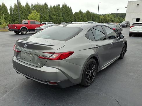Used 2025 Toyota Camry SE w/ Multimedia Upgrade Package FWD image 3