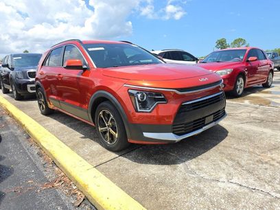 Used 2023 Kia Niro EX