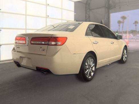 Used 2012 Lincoln MKZ Hybrid FWD image 4