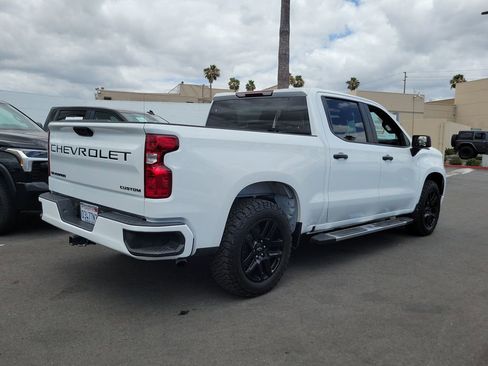 Used 2022 Chevrolet Silverado 1500 Custom w/ LPO, Dark Essentials Package RWD image 4