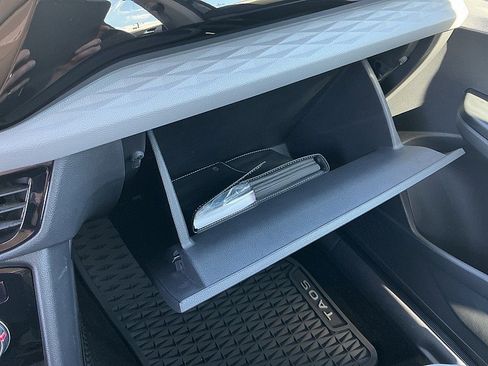 Used 2023 Volkswagen Taos S image 15