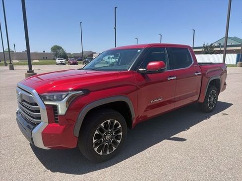 Used 2023 Toyota Tundra Limited AWD/4WD image 2