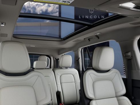 New 2027 Lincoln Aviator Reserve AWD/4WD image 22