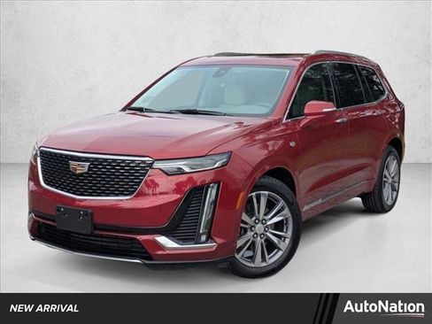 Used 2020 Cadillac XT6 Premium Luxury image 1